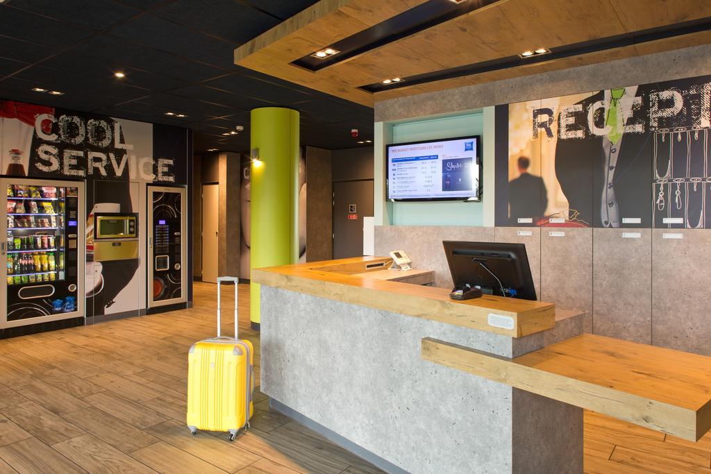 Ibis Budget Montceau Les Mines Εξωτερικό φωτογραφία